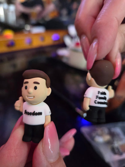 Pocket Freedom Figurine (Pack of 10) $2.00 each
